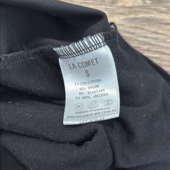 La Comet Women's Size Small Black Sleeveless Crop Tank Top Barcelona Med Style - Picture 3 of 6